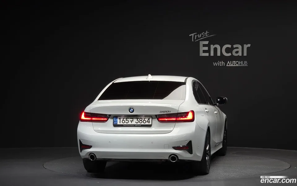 BMW 3 Series 320i 2022 — миниатюра 4