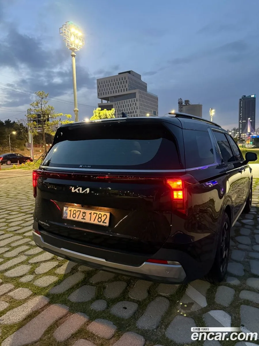 Kia Carnival 7 2026 — миниатюра 3