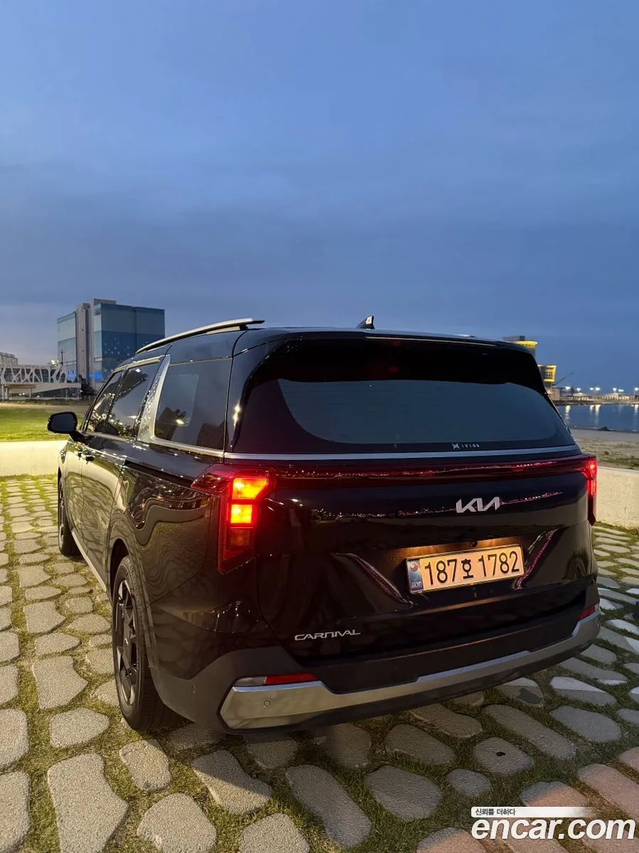 Kia Carnival 7 2026 — миниатюра 4