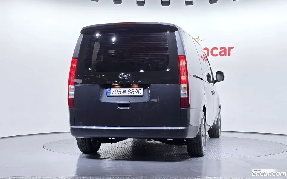 Hyundai Staria 11 2024 — миниатюра 4