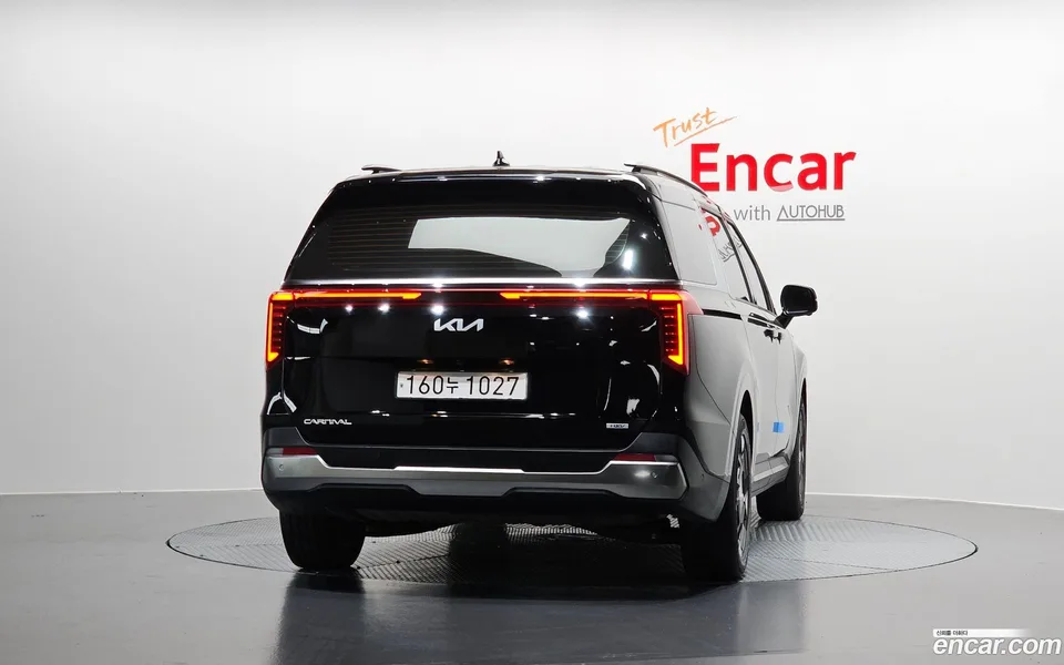 Kia Carnival HEV 9 2025 — миниатюра 4