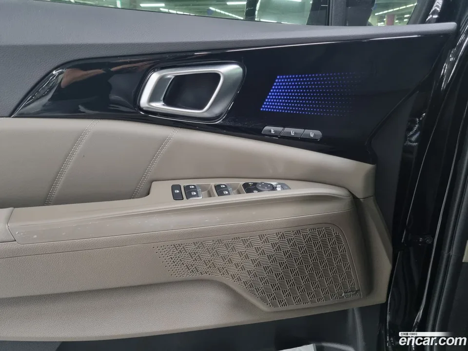 Kia Carnival HEV 9 2025 — миниатюра 5