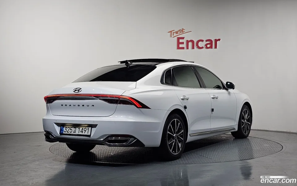 Hyundai Grandeur IG 2.5 2022 — миниатюра 2