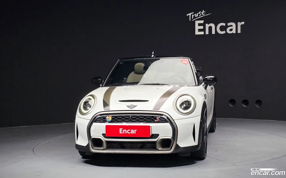 MINI Cooper S Convertible 2023 — миниатюра 3