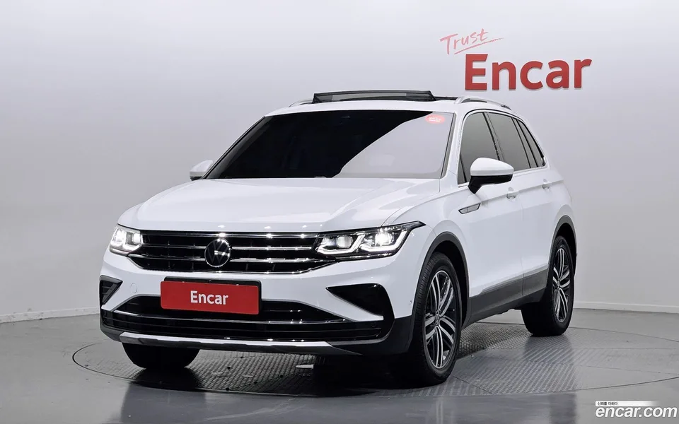 Volkswagen Tiguan 2.0 TDI 2022 — фото 1, купить с доставкой в Москву