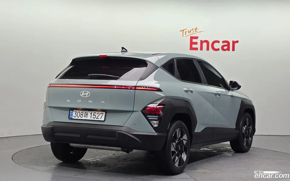 Hyundai Kona 2.0 2WD 2023 — миниатюра 2