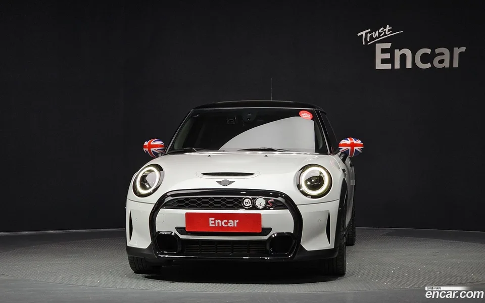 MINI Cooper S 2023 — миниатюра 3