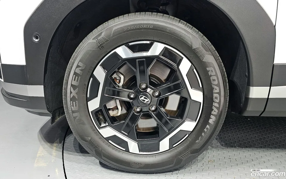 Hyundai SantaFe 2.5T 2WD 2024 — миниатюра 5