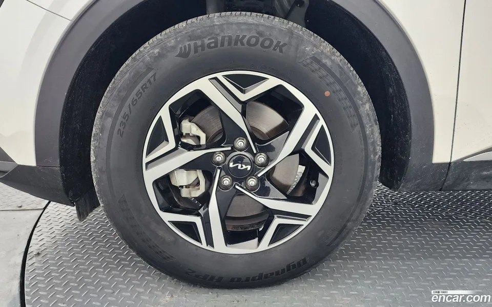 Kia Sportage 1.6 2WD 2022 — миниатюра 5