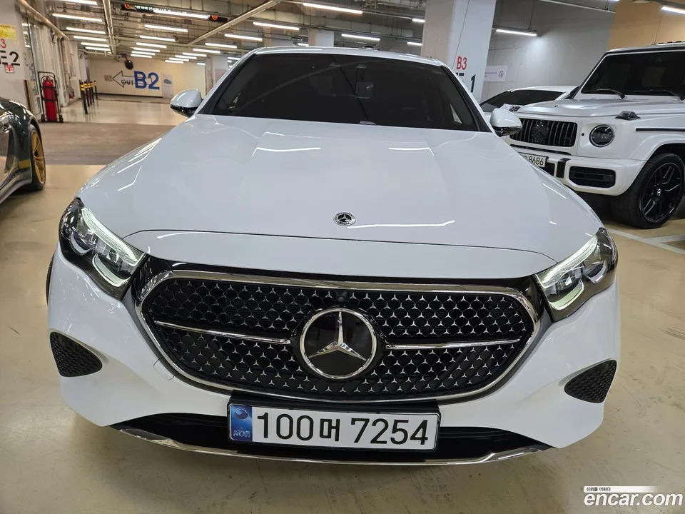 Mercedes-Benz E-Class E200 2024 — миниатюра 2