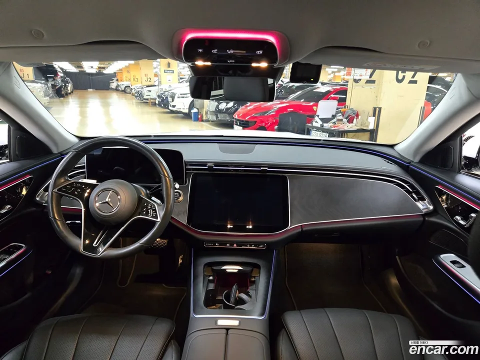 Mercedes-Benz E-Class E200 2024 — миниатюра 5