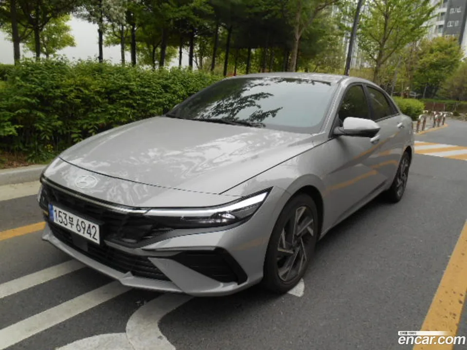 Hyundai Avante CN7 1.6 2025 — миниатюра 2