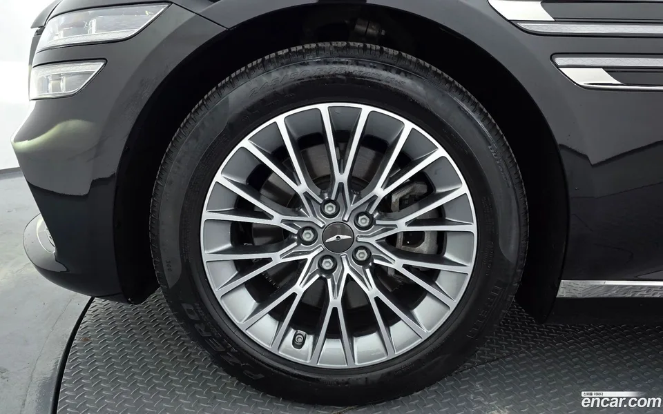 Genesis G80 2.5 2WD 2023 — миниатюра 5