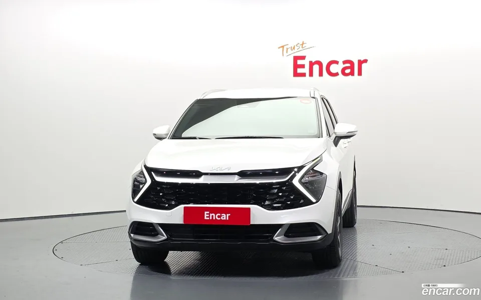 Kia Sportage Hybrid 2WD 2022 — миниатюра 3