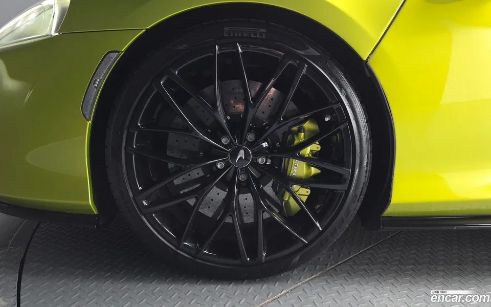 McLaren GT 4.0 2022 — миниатюра 5