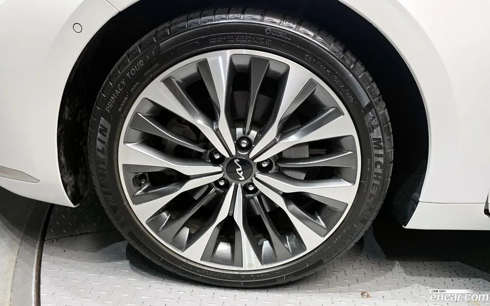 Kia K8 2.5 2WD 2023 — миниатюра 5