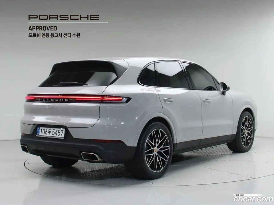 Porsche Cayenne 3.0 2024 — миниатюра 2