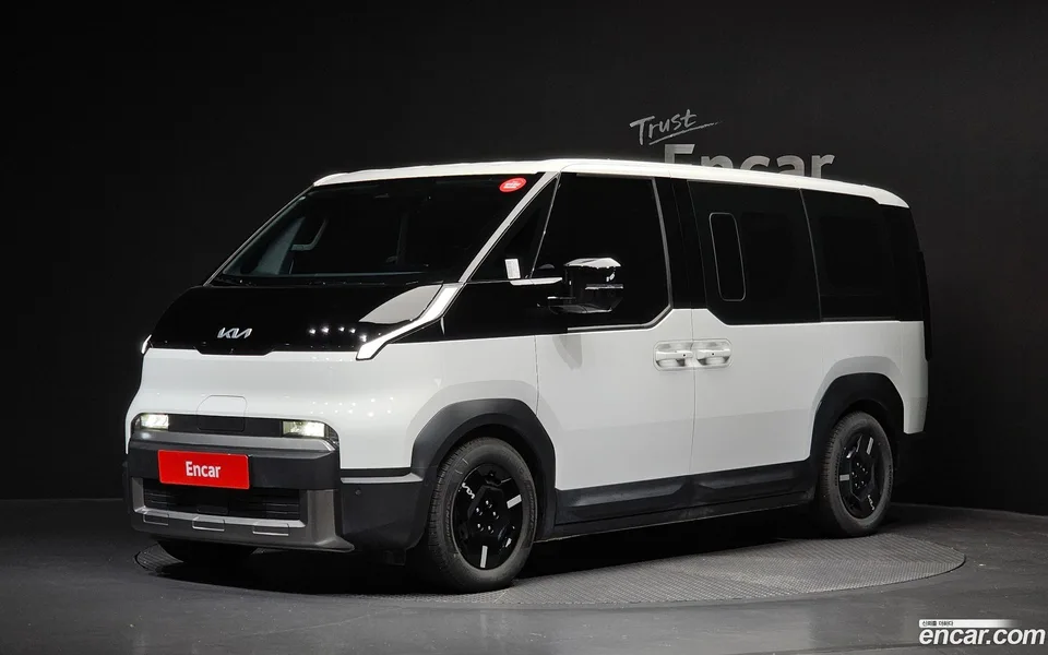 Kia PV5 2025 — фото 1, купить с доставкой в Москву