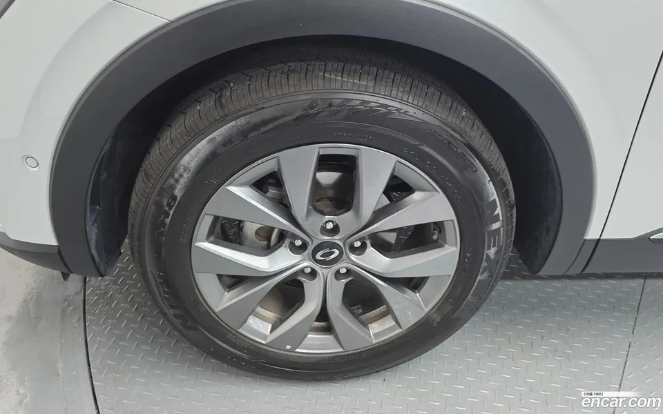 Renault Samsung XM3 (Arkana) 1.6 GTe 2023 — миниатюра 5