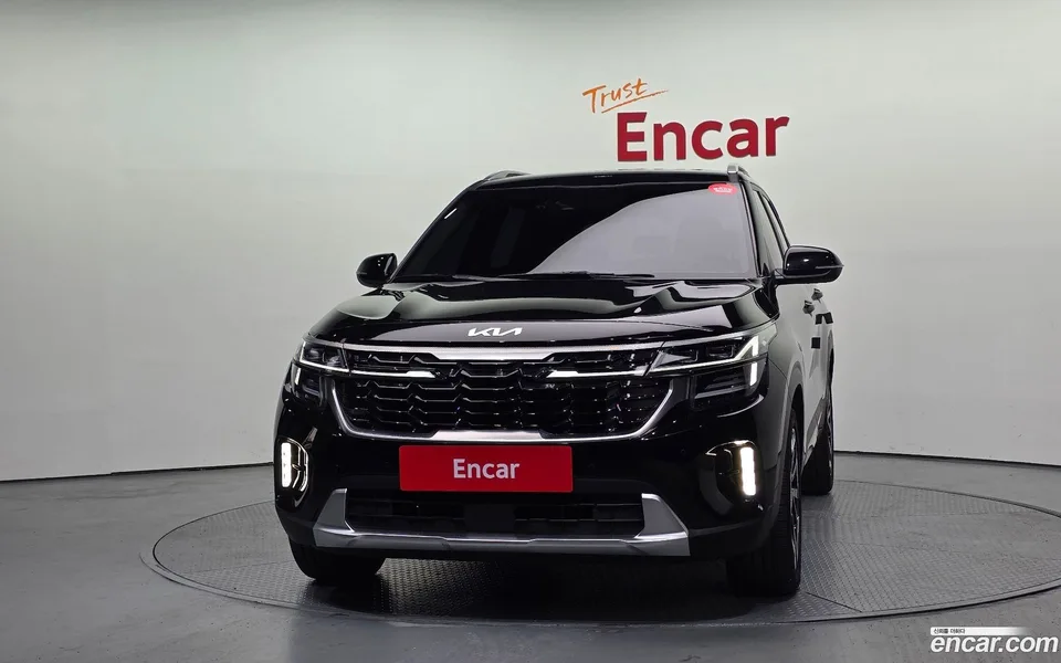 Kia Seltos 2.0 2WD 2024 — миниатюра 3