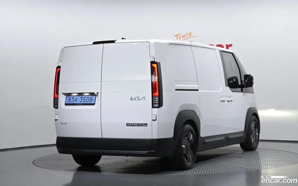 Kia PV5 2025 — миниатюра 2
