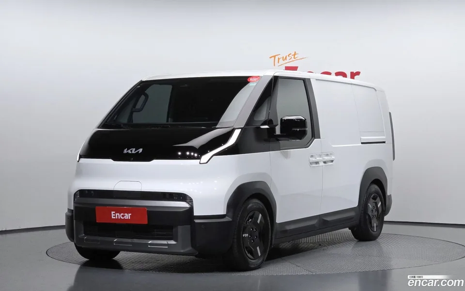 Kia PV5 2025 — фото 1, купить с доставкой в Москву