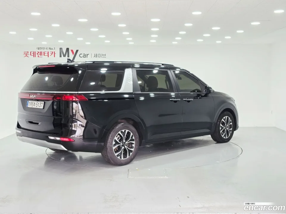 Kia Carnival 9 2023 — миниатюра 5