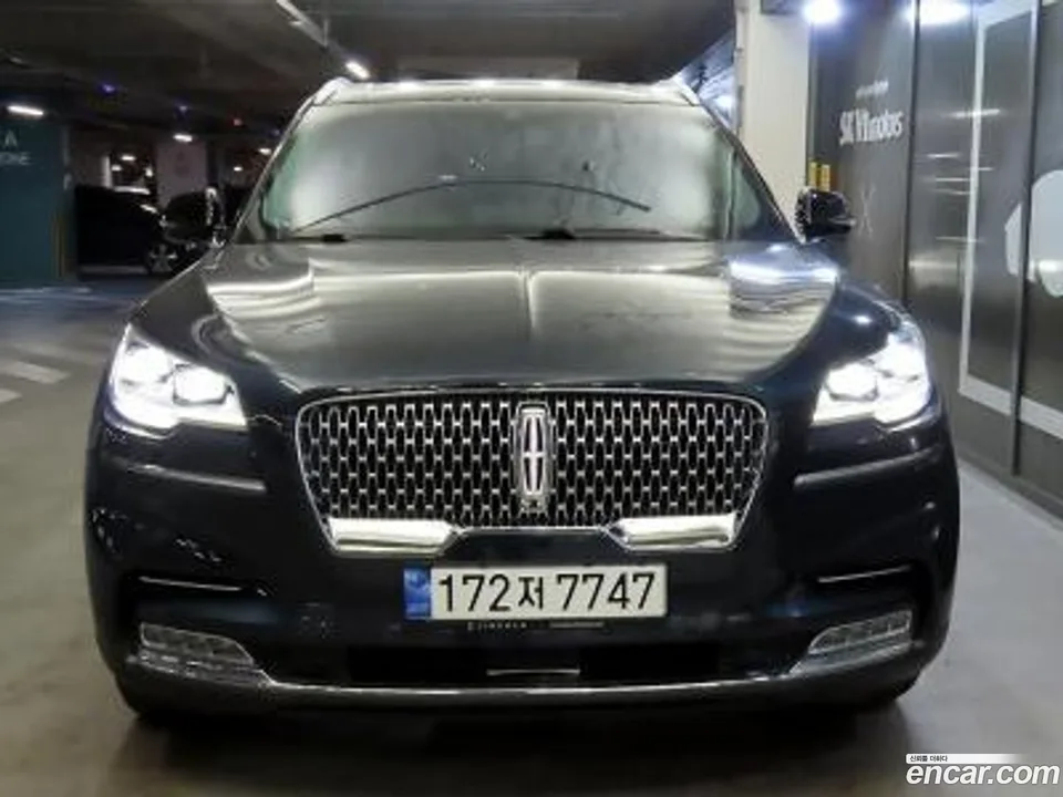 Lincoln Aviator 3.0 AWD 2023 — миниатюра 2