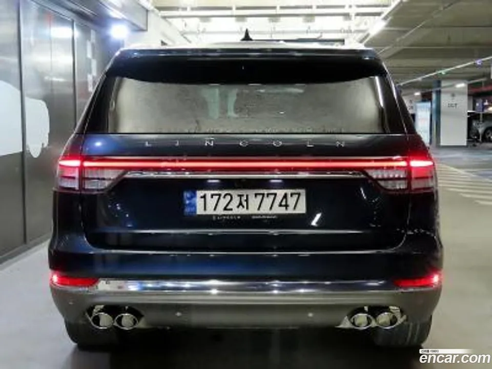 Lincoln Aviator 3.0 AWD 2023 — миниатюра 5