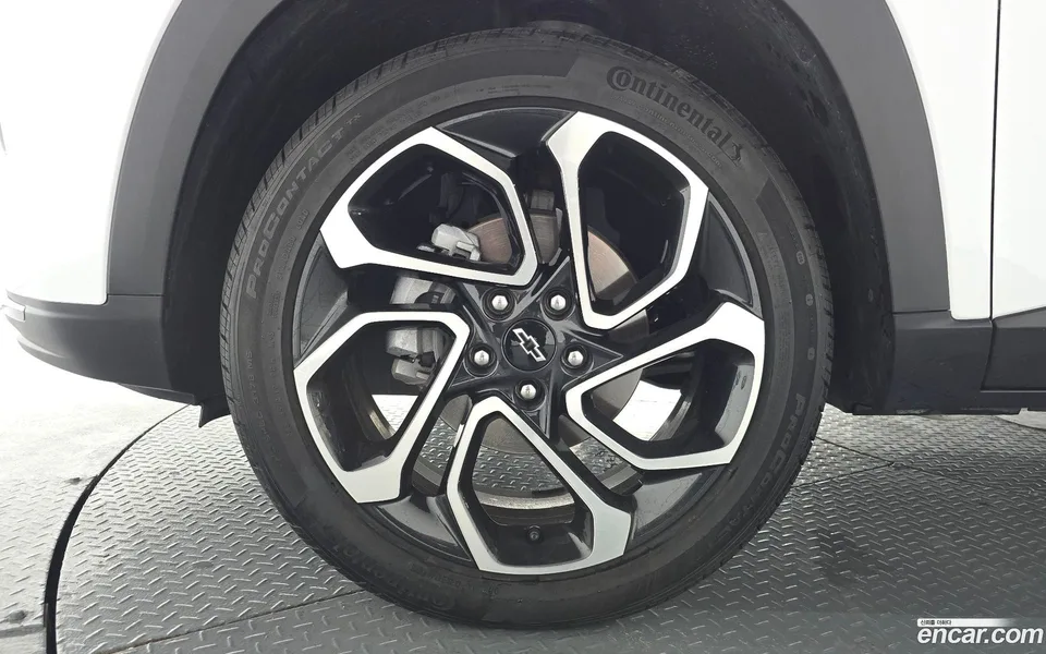 Chevrolet Trax Crossover 1.2 RS 2023 — миниатюра 5