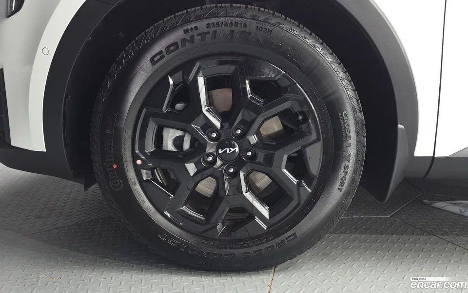 Kia Sorento HEV 1.6 2WD 2023 — миниатюра 5
