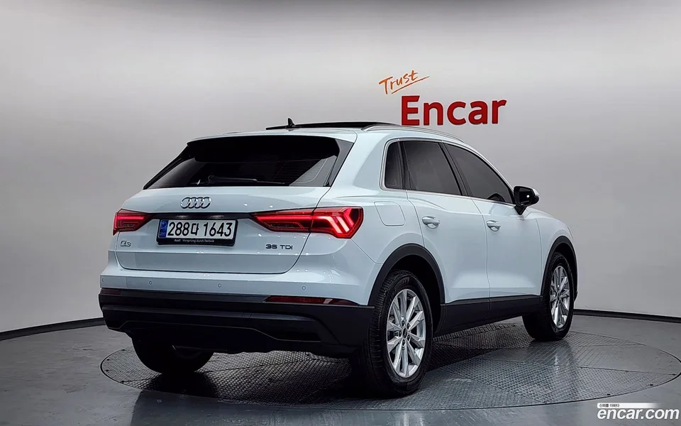 Audi Q3 35 TDI 2023 — миниатюра 2