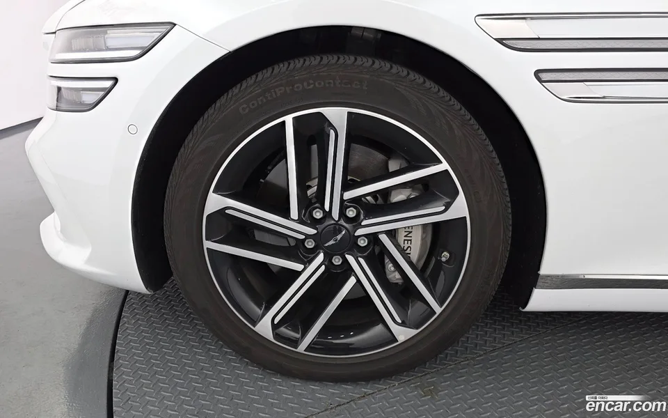 Genesis G80 2.5 AWD 2024 — миниатюра 5