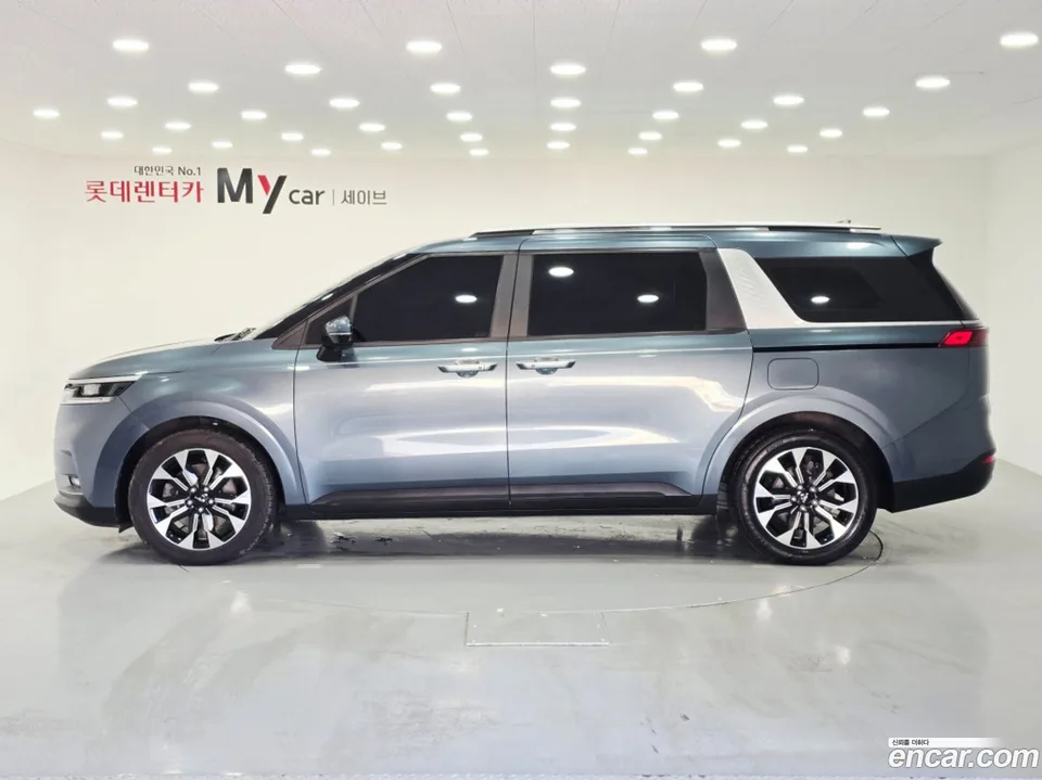 Kia Carnival 9 2022 — миниатюра 2