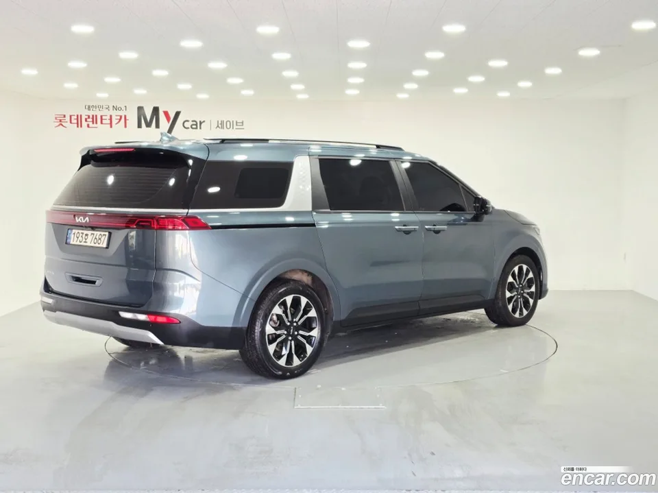 Kia Carnival 9 2022 — миниатюра 5