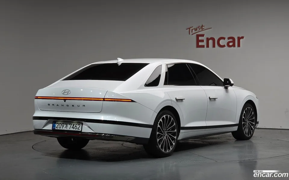 Hyundai Grandeur Hybrid 2025 — миниатюра 2