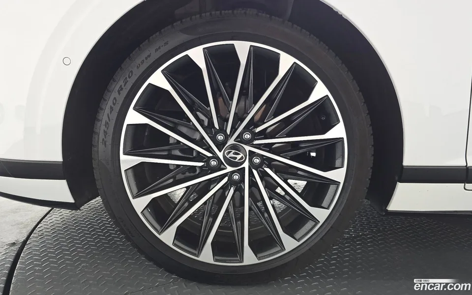 Hyundai Grandeur Hybrid 2025 — миниатюра 5