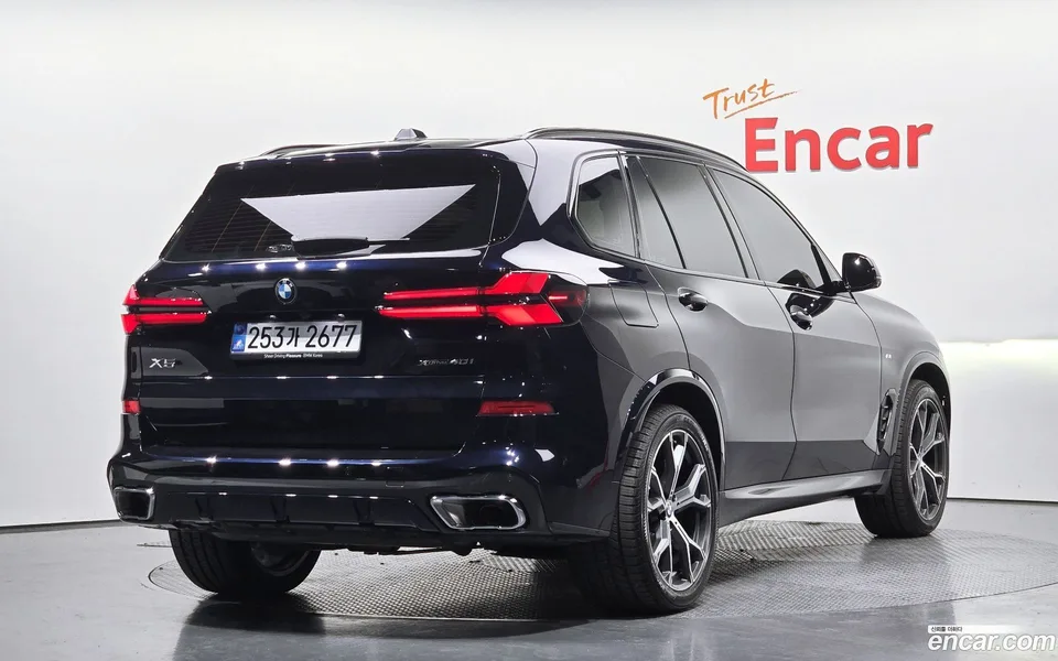 BMW X5 xDrive 40i M 2025 — миниатюра 2