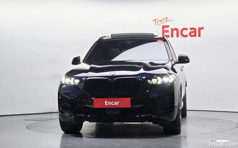 BMW X5 xDrive 40i M 2025 — миниатюра 3