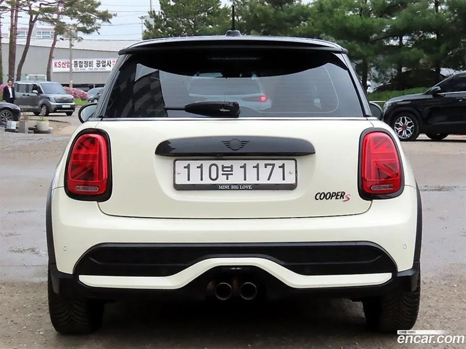 MINI Cooper S 2022 — миниатюра 4