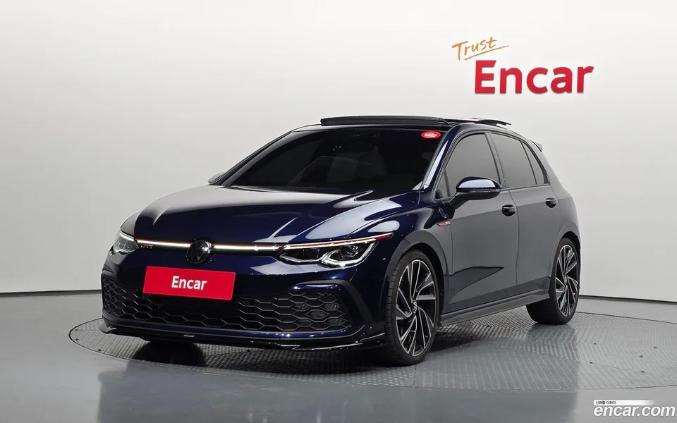 Volkswagen Golf 2.0 GTI 2024 — фото 1, купить с доставкой в Москву