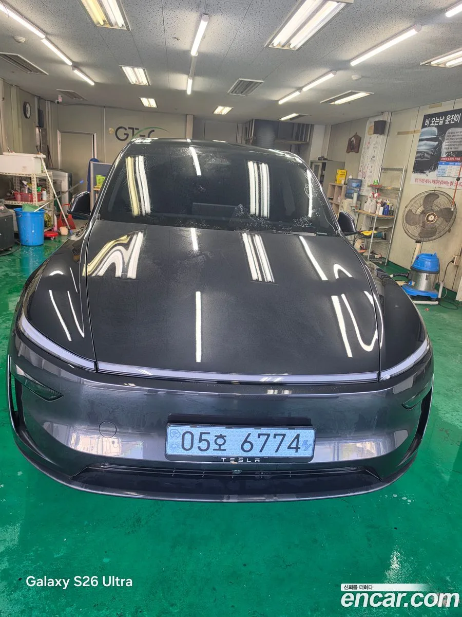 Tesla Model Y RWD 2025 — миниатюра 3