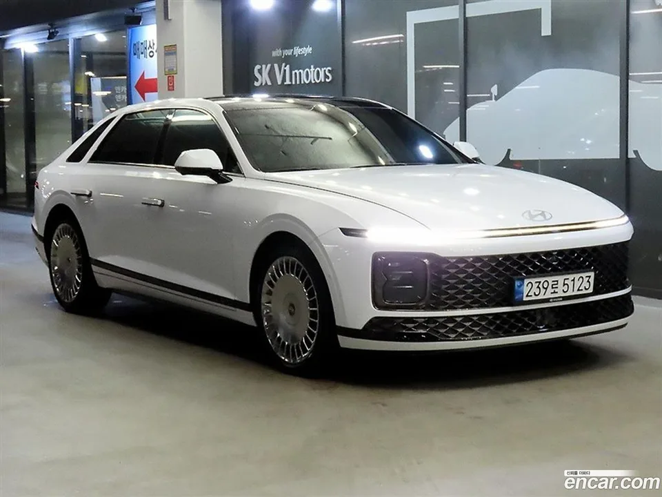 Hyundai Grandeur Hybrid 2023 — фото 1, купить с доставкой в Москву