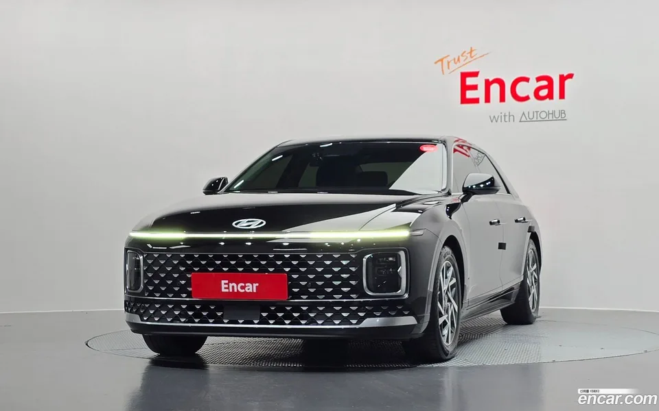Hyundai Grandeur Hybrid 2023 — миниатюра 3