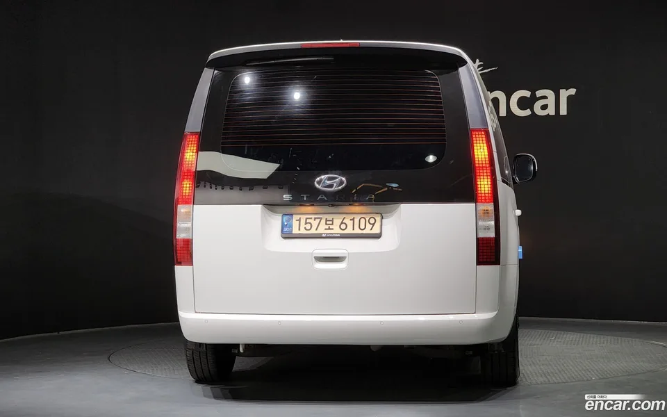 Hyundai Staria 9 2022 — миниатюра 4