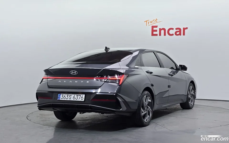 Hyundai Avante CN7 1.6 2023 — миниатюра 2