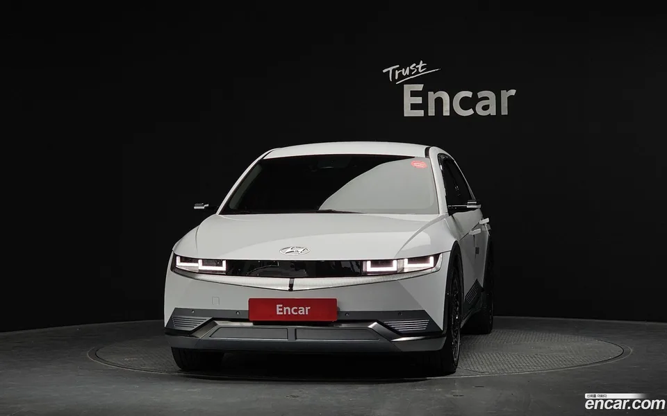 Hyundai Ioniq 5 2022 — миниатюра 3