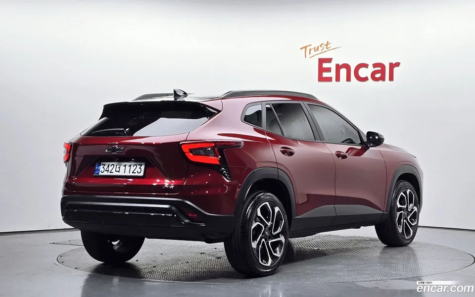Chevrolet Trax Crossover 1.2 RS 2023 — миниатюра 2