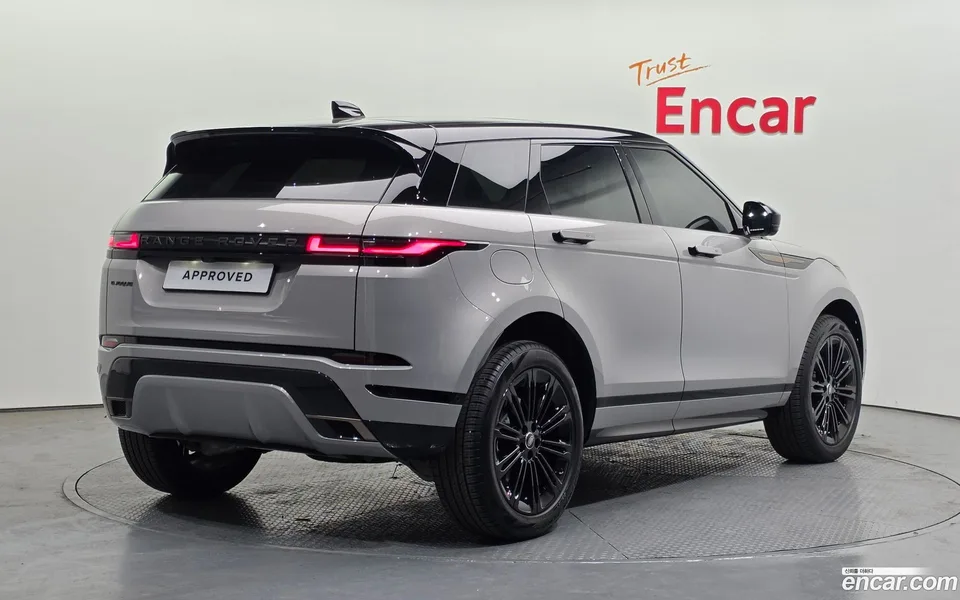 Land Rover Range Rover Evoque P250 SE 2025 — миниатюра 2