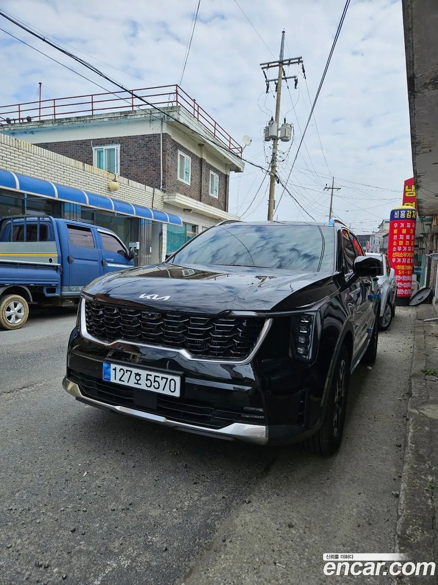 Kia Sorento HEV 1.6 2WD 2026 — фото 1, купить с доставкой в Москву